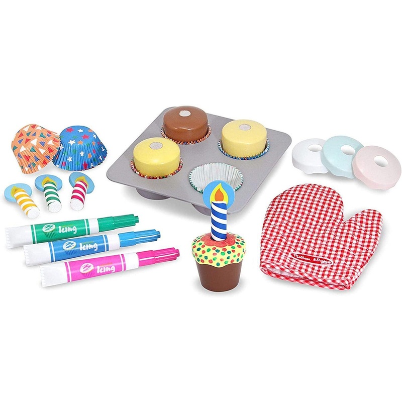 Melissa & Doug 14019 Wooden Cupcake Set