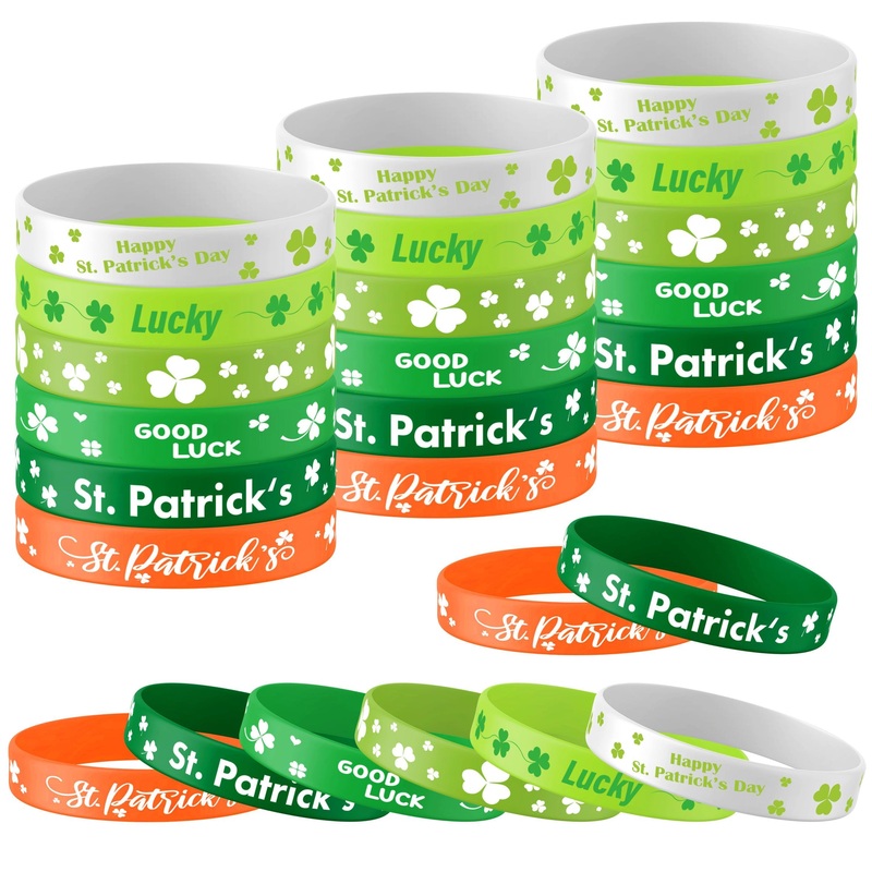 Lesnala 48 PCS St. patrick’s day rubber wristband Shamrock Element Silicone Bracelet Theme Party Decoration for kids teens women
