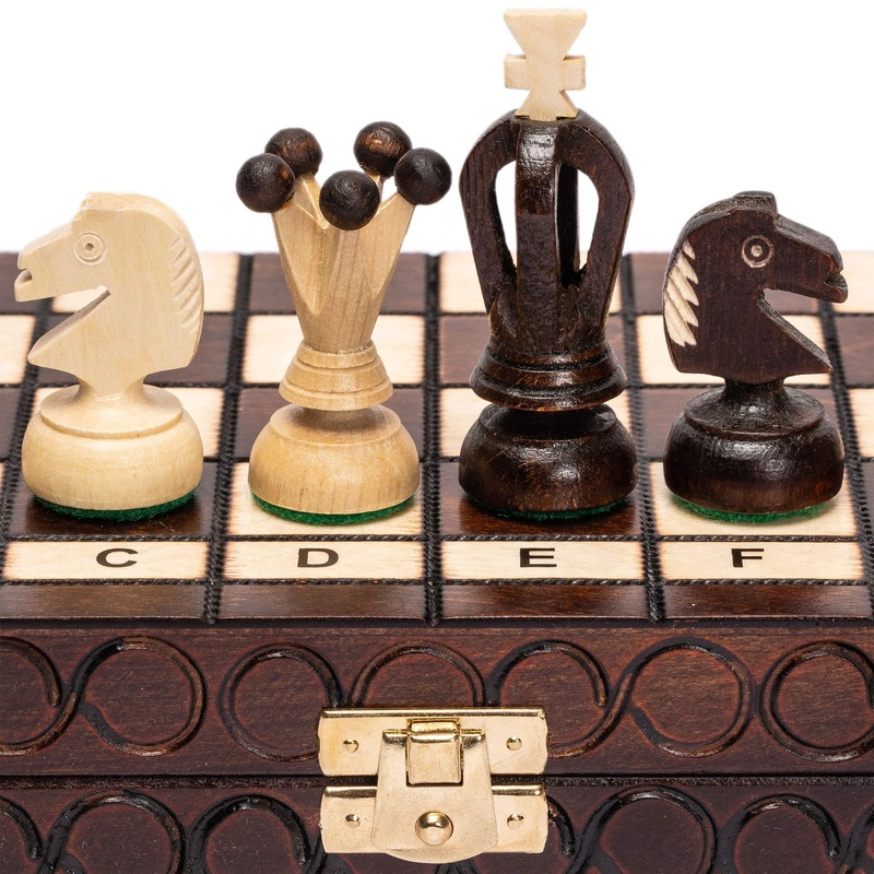 Husaria European International Chess Wooden Game Set, King’s Classic – 11.3-Inch Small Size Chess Set with Folding Board and Fel