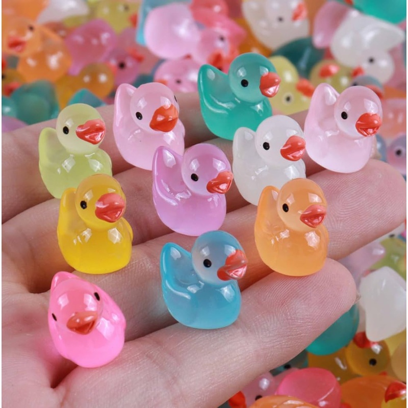 100pcs Luminous Mini Ducks,15 mm Dollhouse D  cor Resin Ducks Glow in The Dark for Aquarium Decor Micro Fairy Garden Landscape H