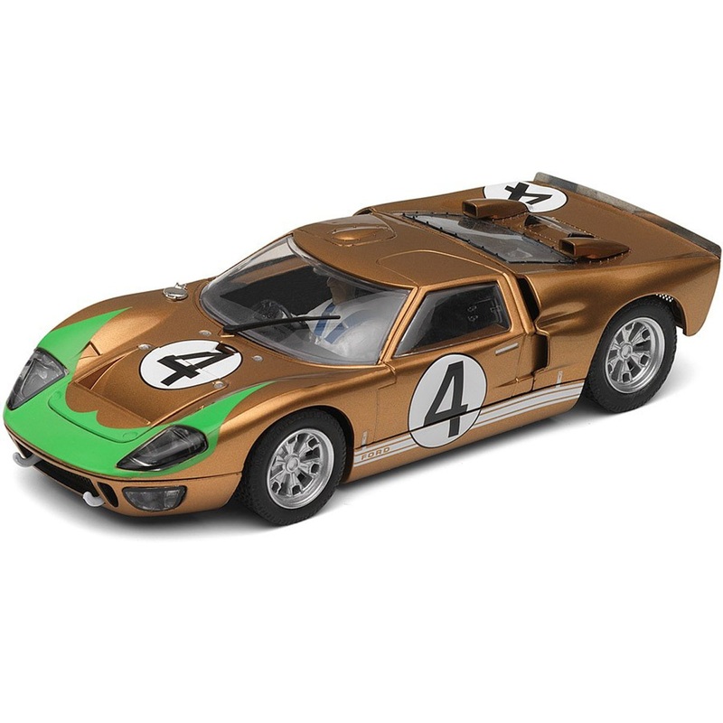 Scalextric C3026 – Ford Gt40 Mkii – Gold