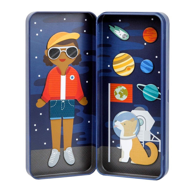 Petit Collage Space Bound Dress Up – Magnetic Game Board With Mix & Match Pieces, Ideal For Ages 3+, Includes 2 Scenes & 25 Crea