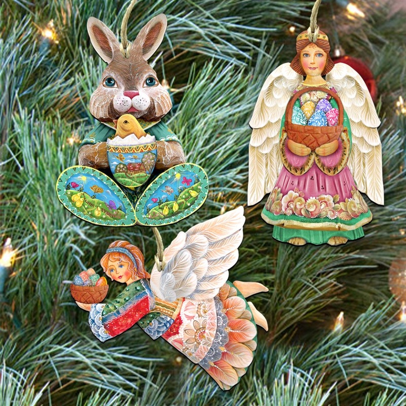 Easter Bunny Family Wooden Ornaments Set of 3 by G. DeBrekht – Easter Spring Dcor – 8100018S3
