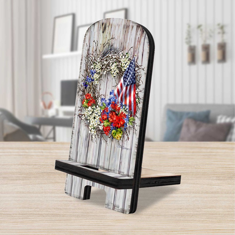 American Wreath Cell Phone Stand Wood Mobile Tablet Holder Charging Station Organizer – 892098-DG