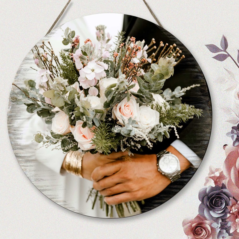 Personalized Gift Circle Photo – Custom Portrait on Wood