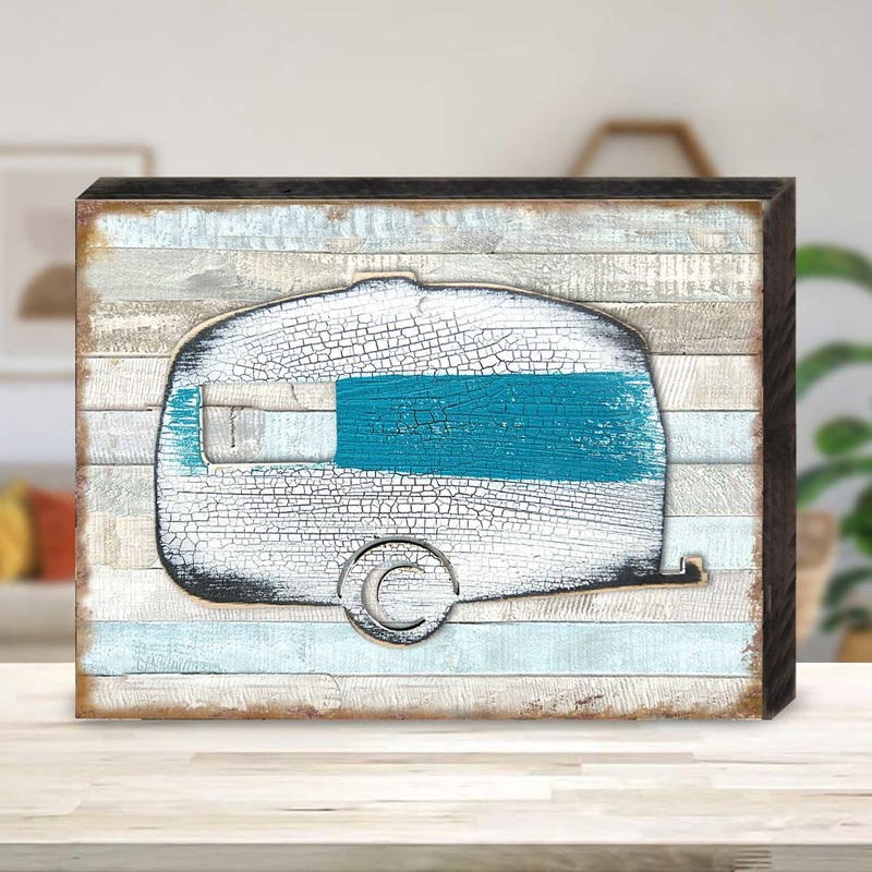 Camper Wooden Wall Art – Wildlife Holiday Decor – 8198431B