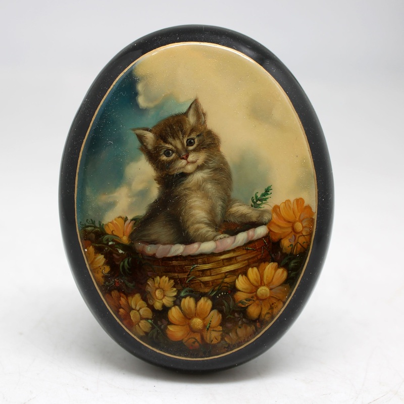 Handpainted Cat in the Basket One-of-a-Kind Fedoskino Papier Mache Lacquered Miniature Box 4.x 3 Unique Handmade Gift Collectible and Home Decoration