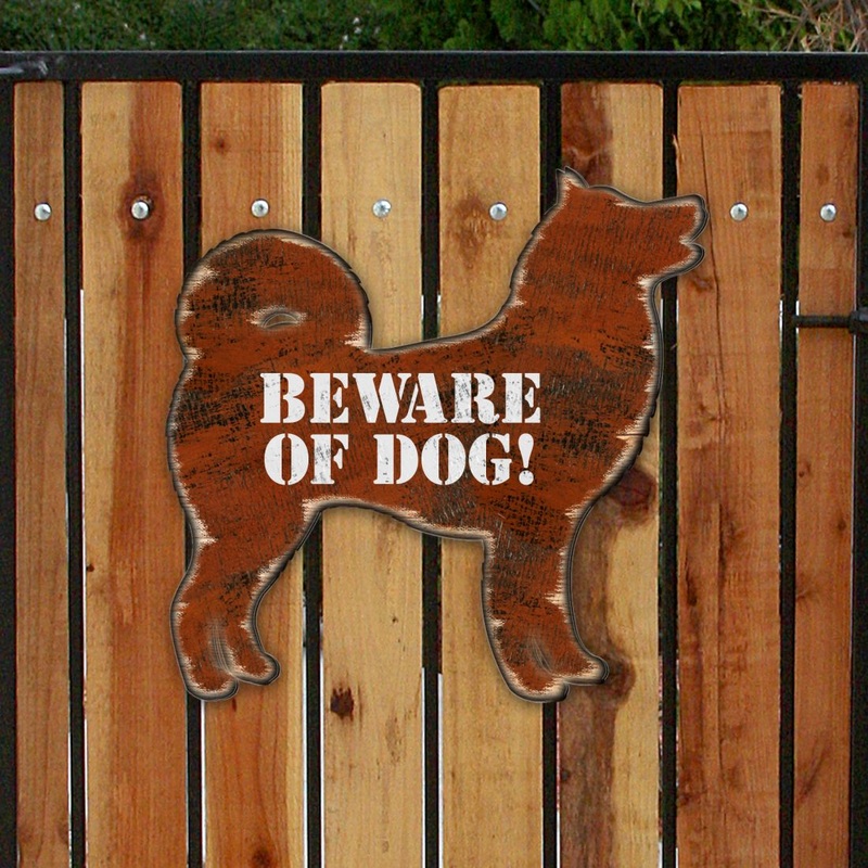 Beware of Dog! Brown Puppy House Number Sign – Nature Wildlife Decor – Handcrafted Wooden Address Sign – MA991242
