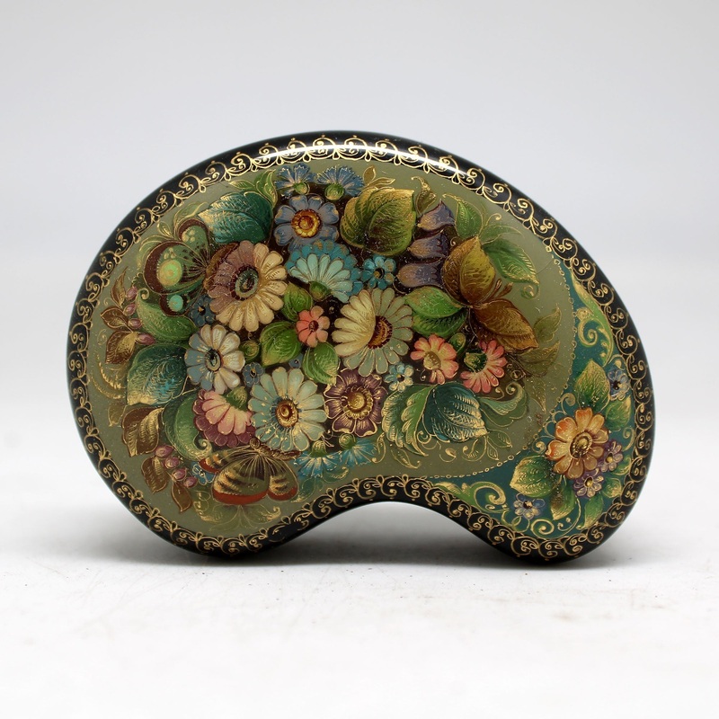 Handpainted One-of-a-Kind Flower Bouquet Papier Mache Mstera Lacquered Box 3.5 x 2.5 x 1.5, Unique Hand Carved Gift