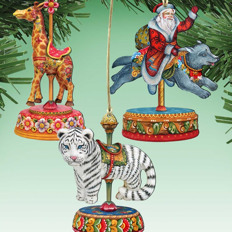 Carousel Wooden Ornaments-Tiger,Santa,Giraffe – Christmas Decor – 8100089S3
