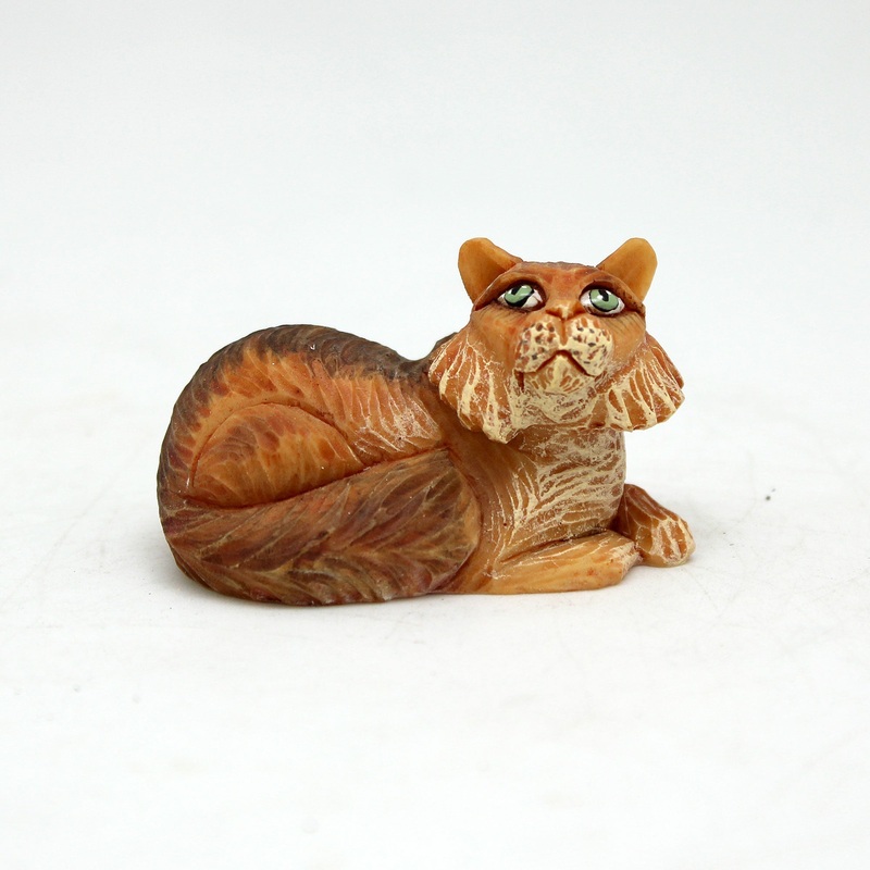Cat – Animal Figurine by G. DeBrekht Reserve