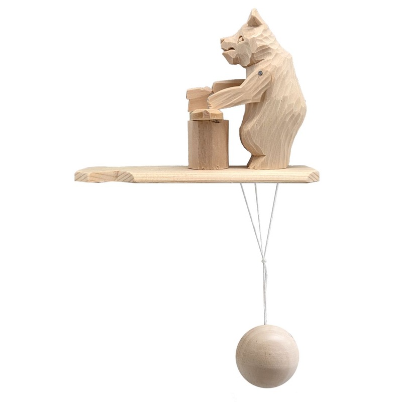 Wood-Carving Bear Animated Spinning Old-World Decor by Designocracy – Wildlife Holiday Decor – 191000-13