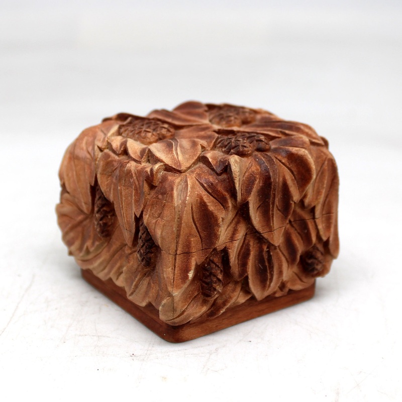 One-of-a-Kind Cones WOODCARVED Jewelry BOX 2.5×2.5×2 Handcarved Unique Home Decoration, Beautifull Gift, Rare Founds Collectible, Unique Hand Carved Gift