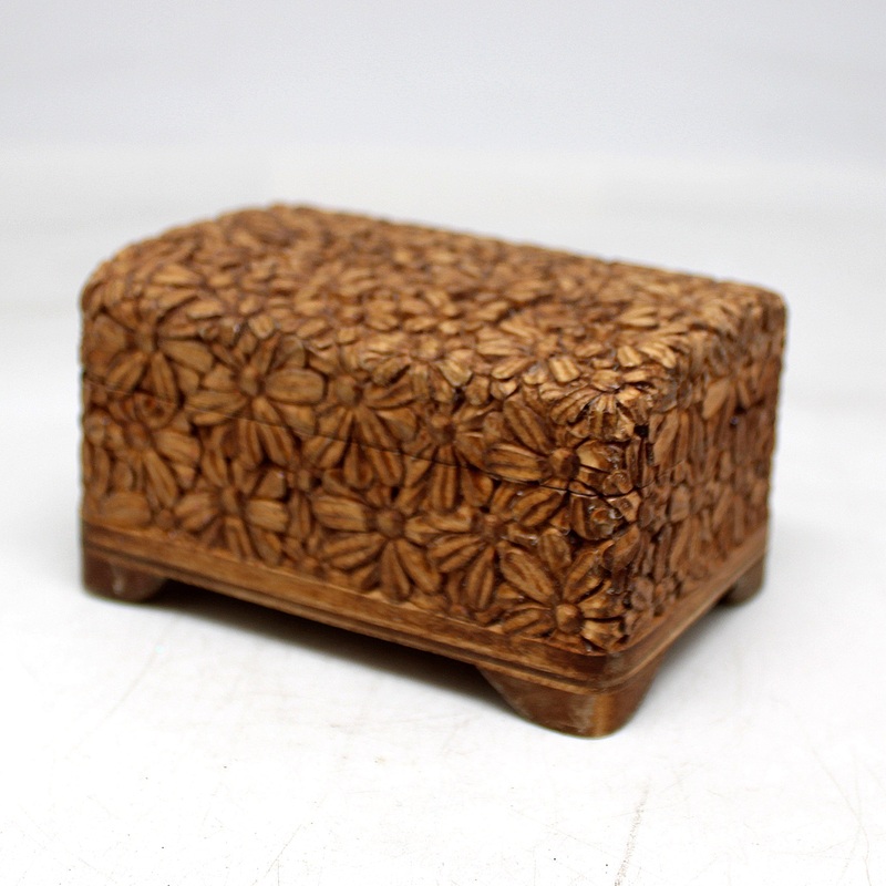 One-of-a-Kind Daisy WOODCARVED Jewelry BOX- 4.5x3x2.5 inches – Handcarved Unique Home Decor Beautiful Gift Rare Find Collectible, Unique Hand Carved Gift