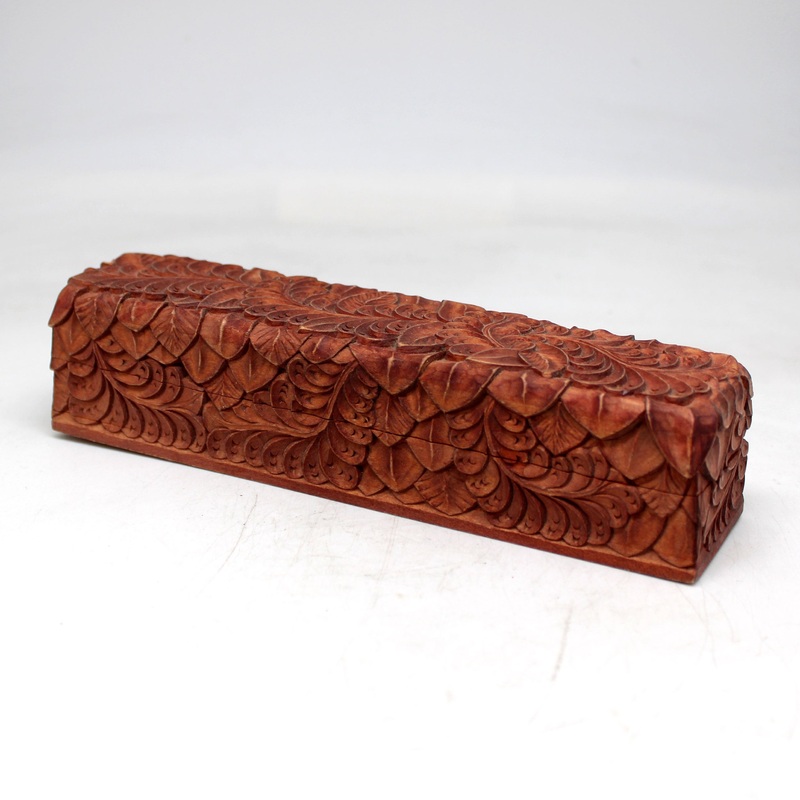 One-of-a-Kind Floral WOODCARVED Jewelry BOX 8x2x2 Handcarved Unique Home Decor Beautiful Gift Rare Find Collectible, Unique Hand Carved Gift