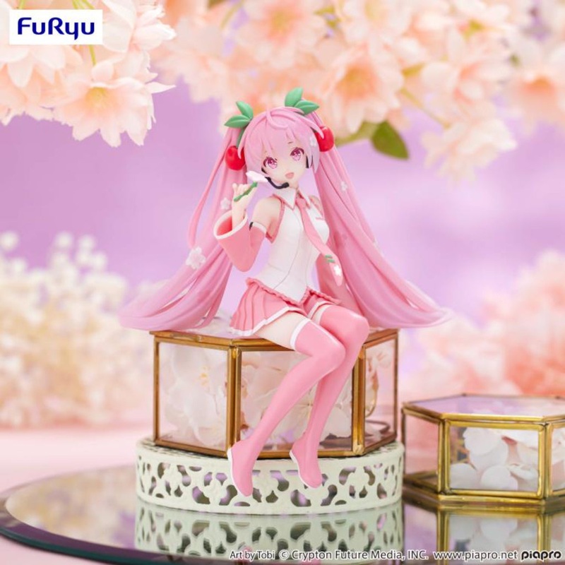 FuRyu Sakura Miku 2024 Noodle Stopper