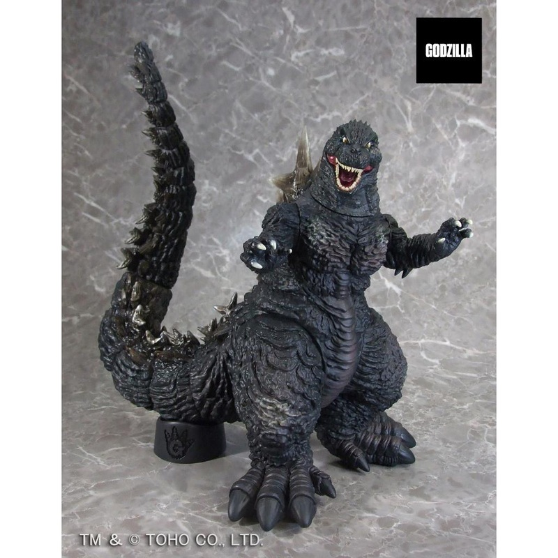 G Saurus Series – Godzilla (2023) Biting The Train Ver