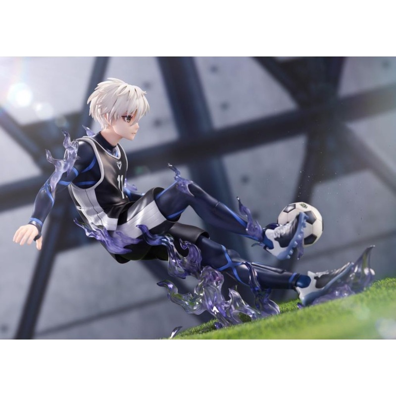 Bluelock – Seishiro Nagi 1/7 Scale Figure