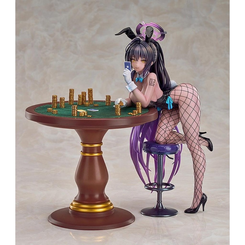 Blue Archive – Karin Kakudate (Bunny Girl): Game Playing Ver. Figurine