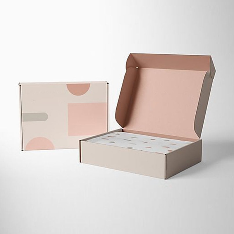 Customizable Recycled Material Boxes for Fashion Shipping Solutions – Clothing Shipping Box and Clothing Packaging Box price
