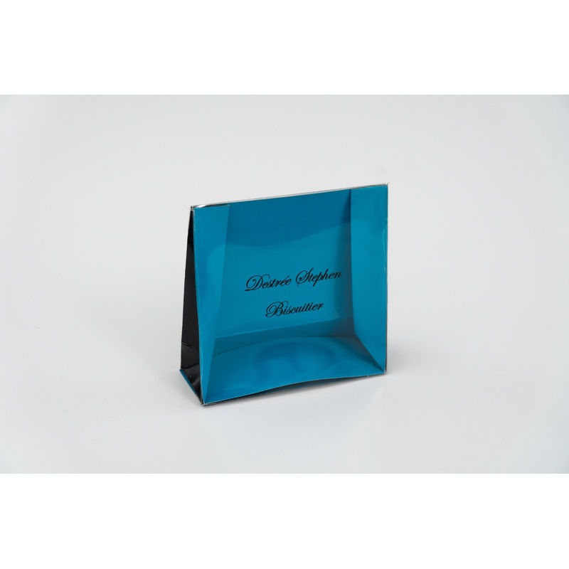 Food Grade Safe Novel Design PVC Paper Gift Packaging Three Sizes Candy Sugar Chocolate Bag Box – Food Packing Box and Gift Box price