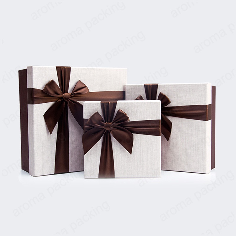 Custom Logo Wholesale Luxury Folding Packaging Ribbon Closure Gift Box – White Chocolate Box and High Quality Box price