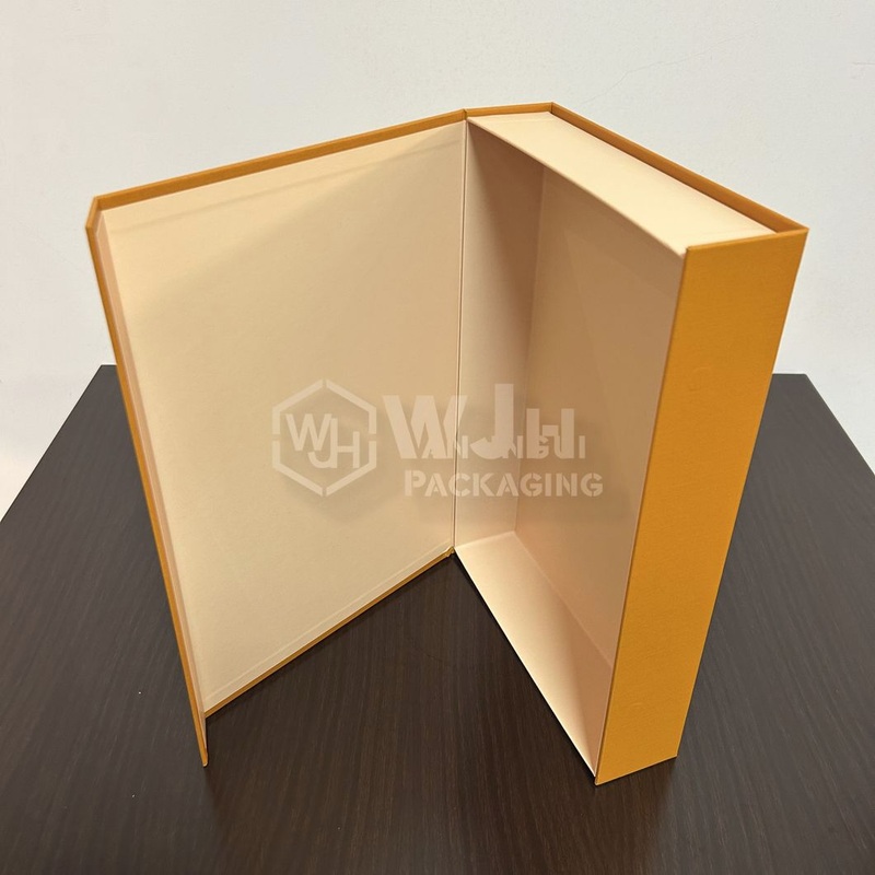 Luxurious Custom Magnetic Gift Box with UV Coating Finish – Elegant Gift Box and Custom Magnetic Box price