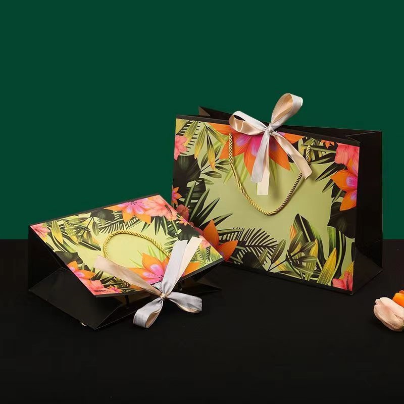 Hot Sale Manufacturer Made Paper Shopping Bag for Clothes with Stamping – Box and Gift Box price