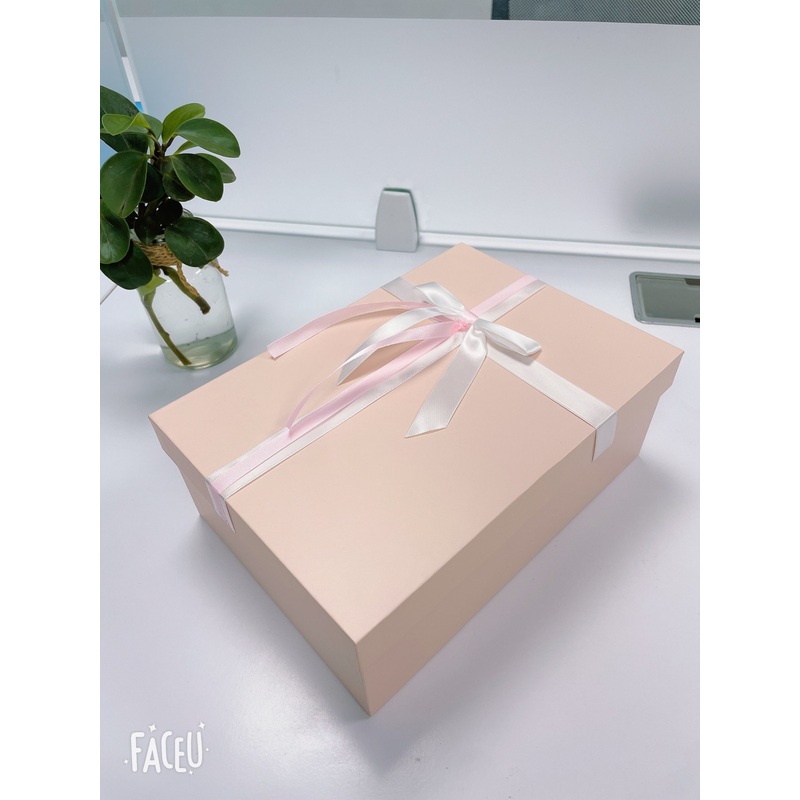 Custom Printed Cardboard Cake Chocolate Perfume Makeup Jewelry Clothes Shoe Flower Paper Cosmetic Packaging for Watch Wedding Party Festival Gift Packing Box – Paper Box and Gift Box price