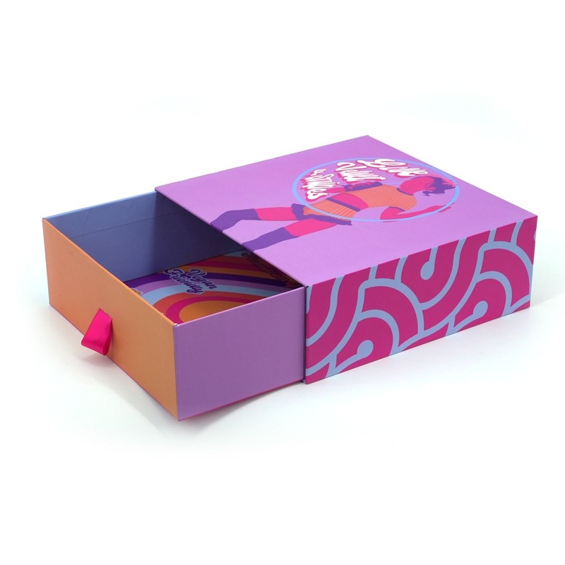 Luxury High Quality Wholesale Doll Gift Box – Gift Box and Carrier Box price