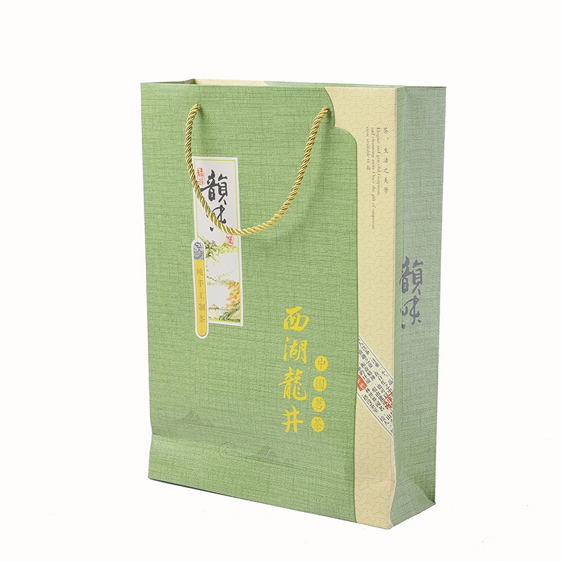 Cmyk Printing Customized Kraft Paper Packaging Cloth Folding Gift Shppping Bag – Gift Bag Christmas and Packaging Bag price