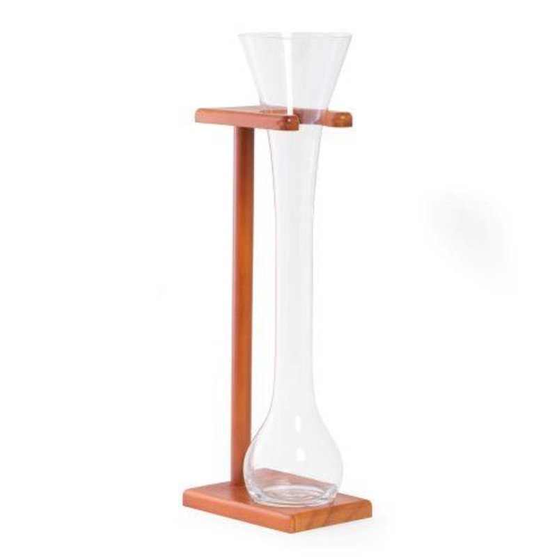 Bey Berk Ale Glass with Wooden Stand