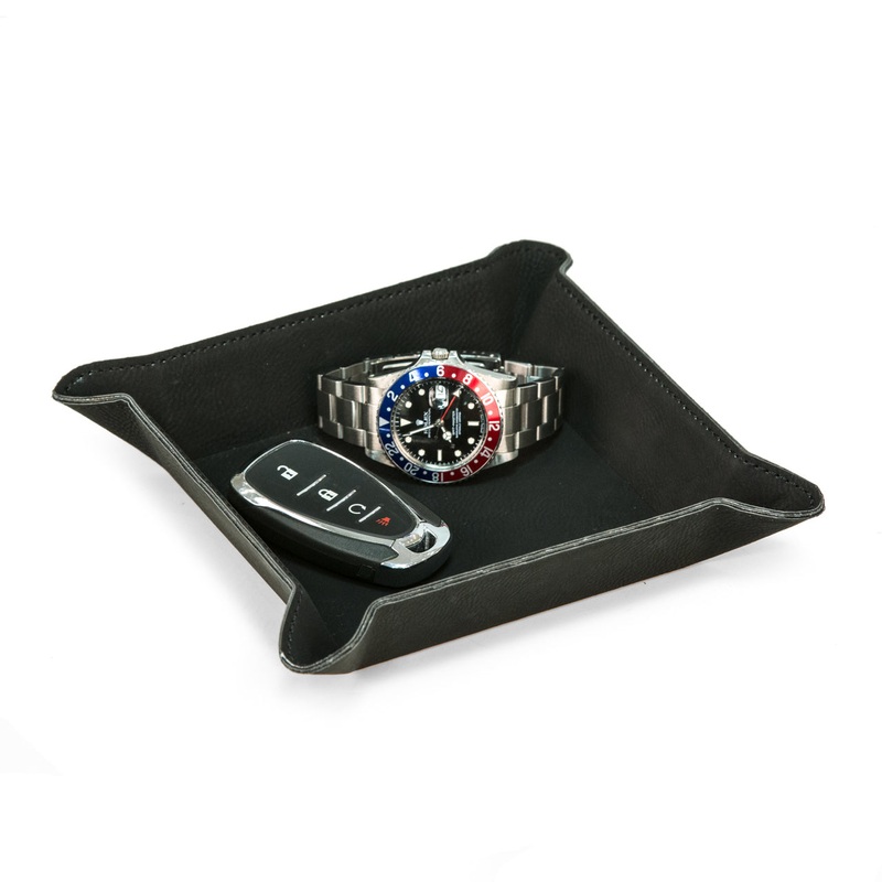 Bey Berk Black Leatherette Square Valet