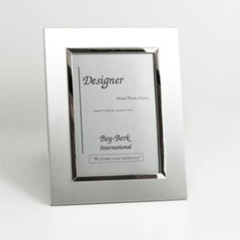 Bey Berk Brushed Metal 4X6 Picture Frame With Easel Back