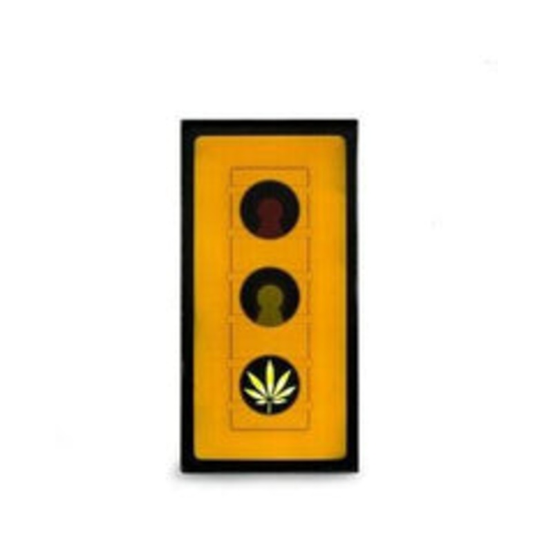 Bey Berk Leaf Traffic Light Sign, LED Lighted Wall Mountable