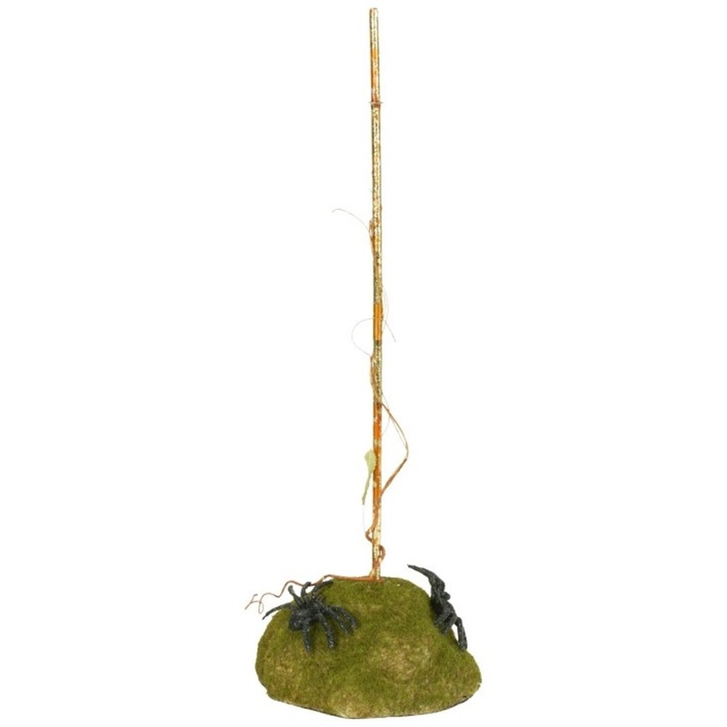 Mark Roberts 2018 Witch Stand, Small, 12”
