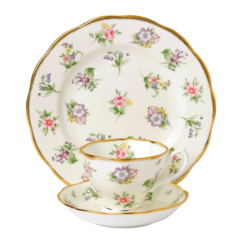 Royal Albert 100 Years 3 Piece Set Spring Meadow 1920