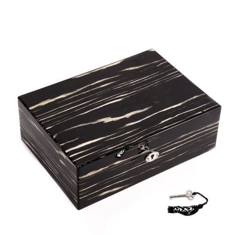 Bey Berk Lacquered Ebony Wood Jewelry Box With Valet Tray