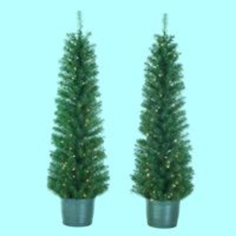 Kurt Adler 5′ Pre-Lit Potted Tree Set 2Pc, Green