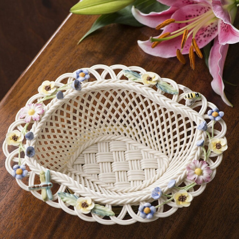 Belleek Summer Flower Basket, White, China, 2 x 5.5 x 7