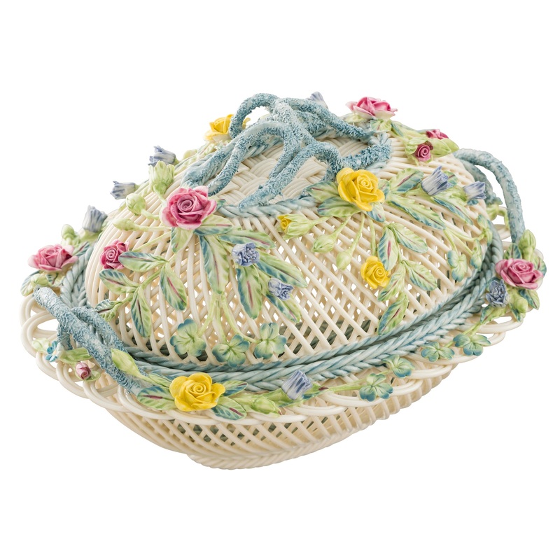 Belleek Oval Covered Basket, 8 x 10 x 10