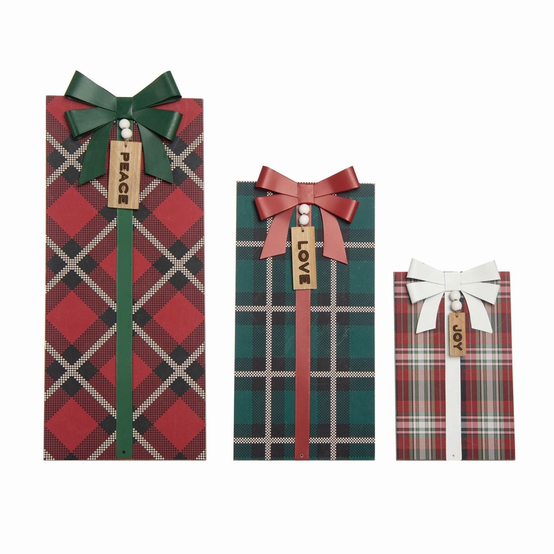 Transpac MDF Easel-Back Plaid Presents, Set Of 3