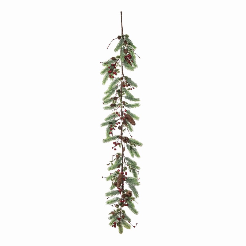 Transpac Christmas Fir & Berry Garland