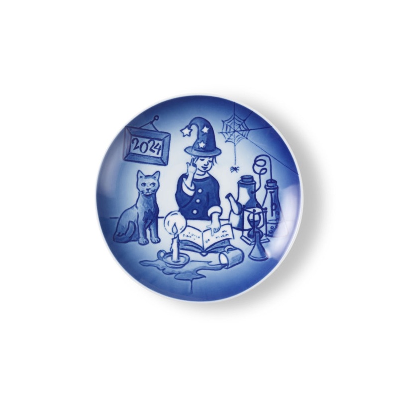 Royal Copenhagen Blue Collectibles 2024 B&G Childrens Day Plate 13Cm 5.12