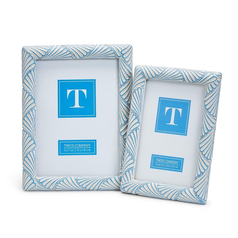 Two’s Company Fanshell Set of 2 Photo Frames Includes: 4X6 And 5X7