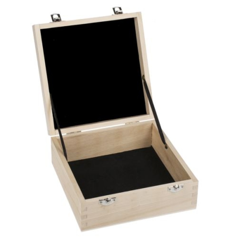 Ganz Display Box for Art Rocks.