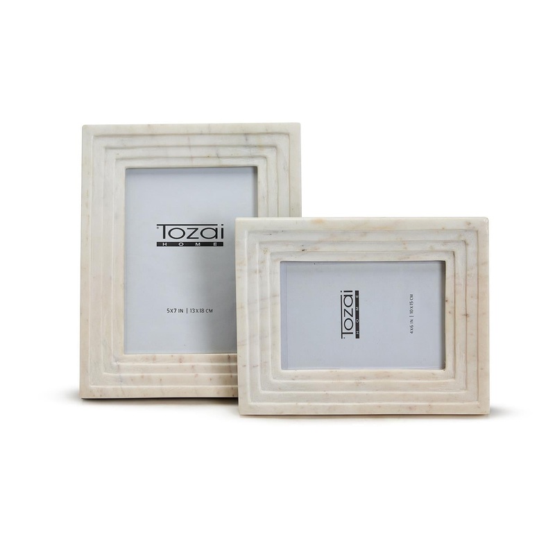 Scala Santa Set of 2 White Marble Photo Frame in 2 Sizes: 4 X 6 & 5 X 7