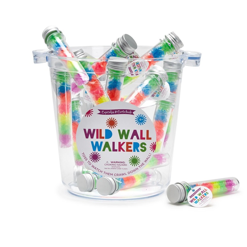 Two’s Wild Walkers 32-Pieces Set Of 7 Window Walkers In Test Tube with Bucket
