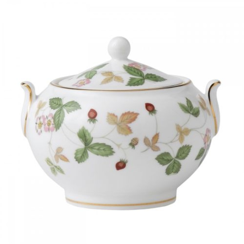 Wedgwood Wild Strawberry Covered Sugar Bowl 6.8floz