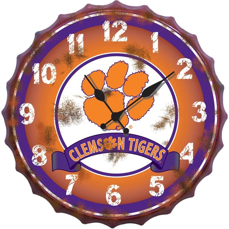 Hanna’s Handiworks Clemson Bottle Cap Clock